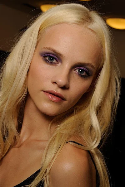 Look 3